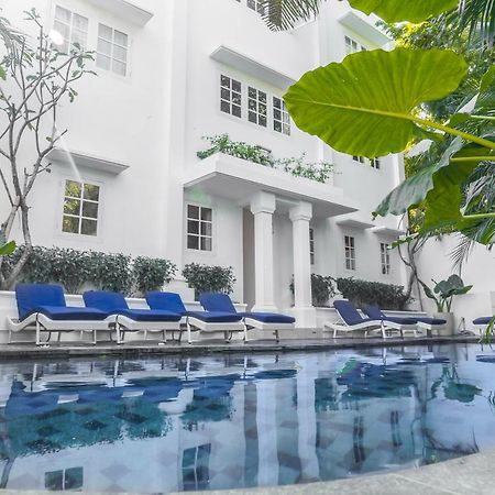 Umalas Suites Seminyak  Ngoại thất bức ảnh