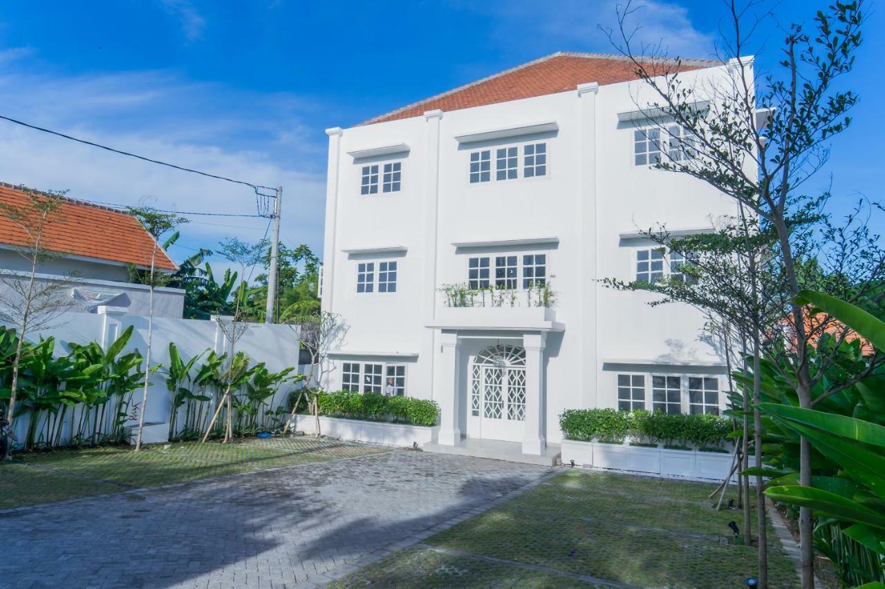 Umalas Suites Seminyak  Ngoại thất bức ảnh